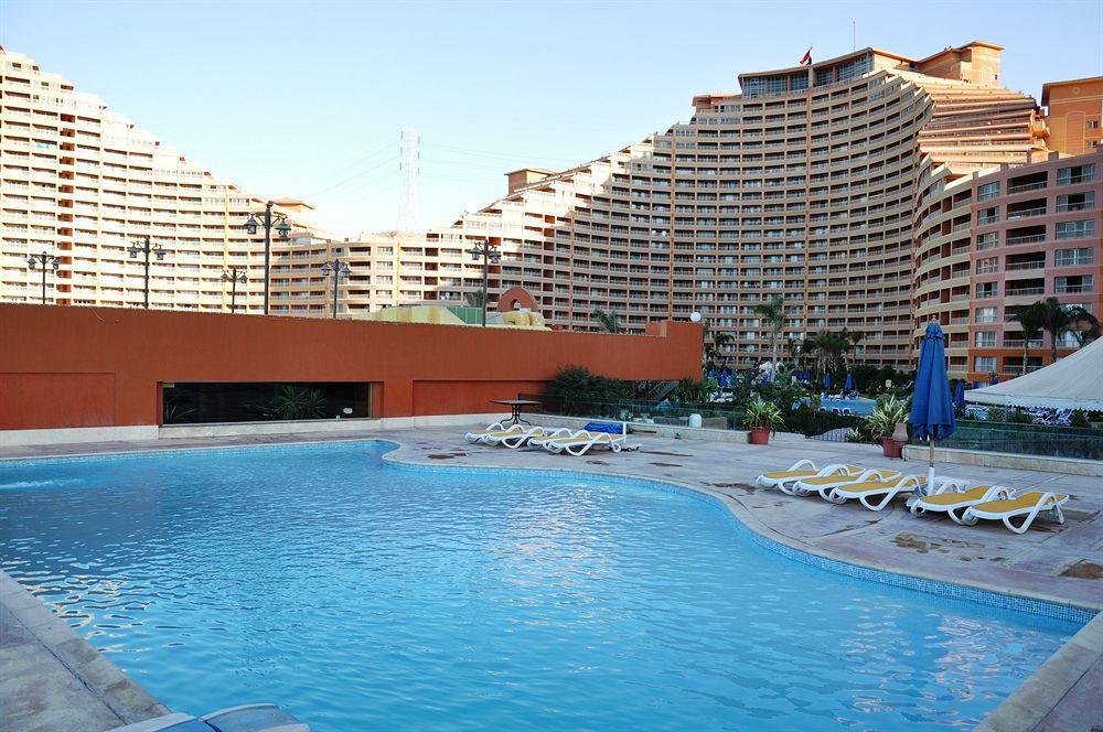 Porto Sokhna Pyramids Apartments Powered By Amer-Group Family Only Ain Sukhna Eksteriør billede