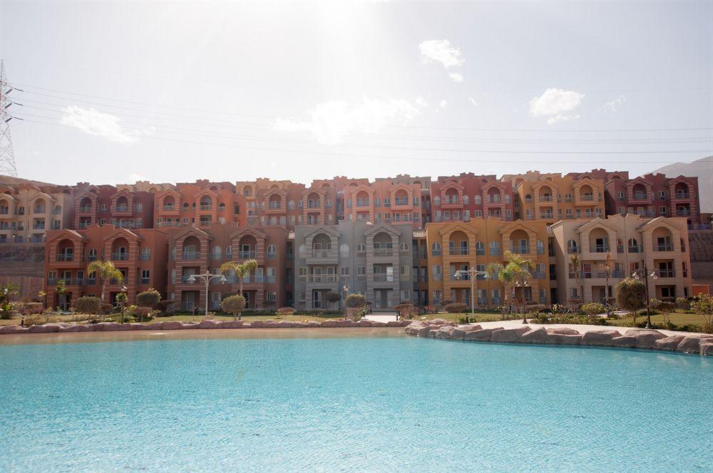 Porto Sokhna Pyramids Apartments Powered By Amer-Group Family Only Ain Sukhna Eksteriør billede