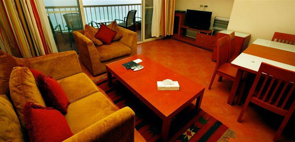 Porto Sokhna Pyramids Apartments Powered By Amer-Group Family Only Ain Sukhna Eksteriør billede